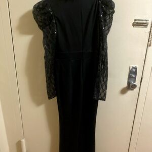 Elegant Black Evening Dress